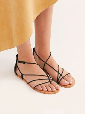 Free People New Valencia Strappy Sandals Never Worn